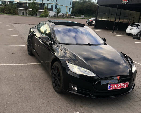 Черный Тесла Модель С, объемом двигателя 0 л и пробегом 170 тыс. км за 13399 $, фото 4 на Automoto.ua