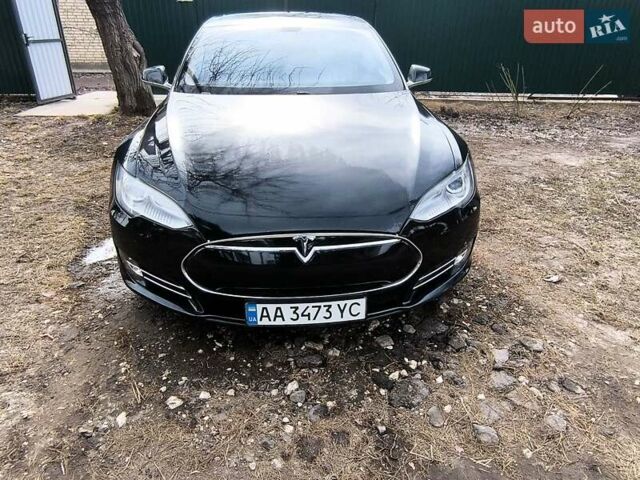 Черный Тесла Модель С, объемом двигателя 0 л и пробегом 144 тыс. км за 17000 $, фото 1 на Automoto.ua