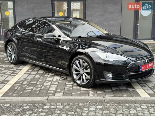 Черный Тесла Модель С, объемом двигателя 0 л и пробегом 180 тыс. км за 17300 $, фото 7 на Automoto.ua