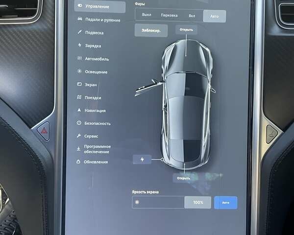 Чорний Тесла Модель С, об'ємом двигуна 0 л та пробігом 140 тис. км за 20500 $, фото 46 на Automoto.ua