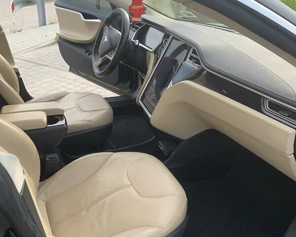 Черный Тесла Модель С, объемом двигателя 0 л и пробегом 278 тыс. км за 11600 $, фото 15 на Automoto.ua