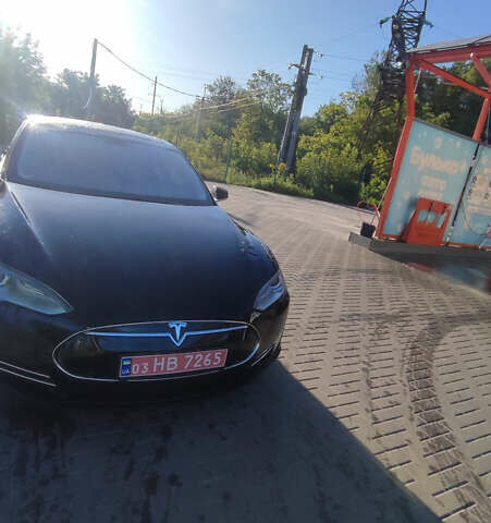 Тесла Модель С 2013 в Житомире на Automoto.ua Черный Тесла Модель С, объемом двигателя 0 л и пробегом 203 тыс. км за 12500 $, фото 4 на Automoto.ua