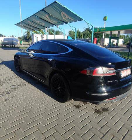 Тесла Модель С 2013 в Житомире на Automoto.ua Черный Тесла Модель С, объемом двигателя 0 л и пробегом 203 тыс. км за 12500 $, фото 6 на Automoto.ua