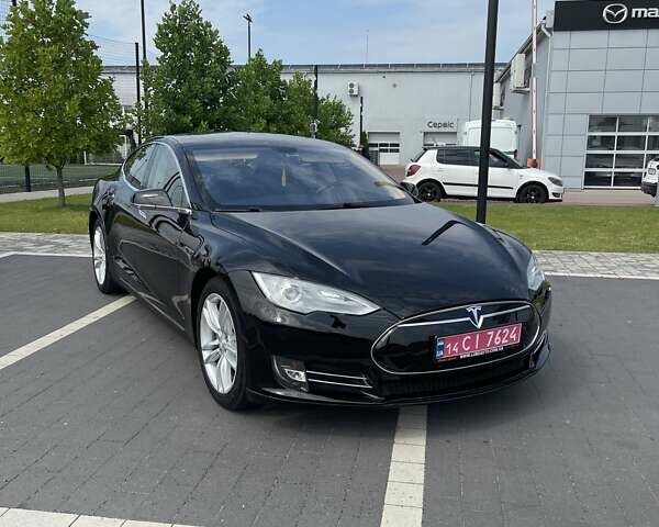 Черный Тесла Модель С, объемом двигателя 0 л и пробегом 188 тыс. км за 12499 $, фото 1 на Automoto.ua