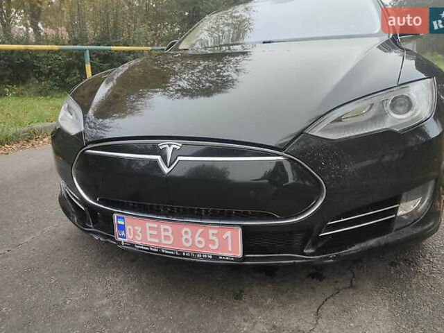 Тесла Модель С 2013 в Киеве на Automoto.ua Черный Тесла Модель С, объемом двигателя 0 л и пробегом 315 тыс. км за 12200 $, фото 1 на Automoto.ua