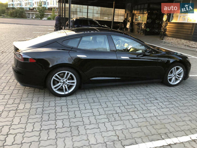 Черный Тесла Модель С, объемом двигателя 0 л и пробегом 170 тыс. км за 13399 $, фото 50 на Automoto.ua
