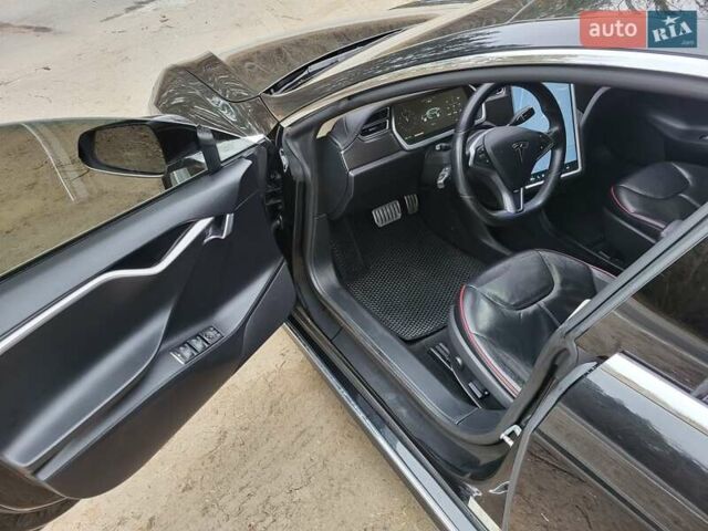 Черный Тесла Модель С, объемом двигателя 0 л и пробегом 150 тыс. км за 15000 $, фото 11 на Automoto.ua