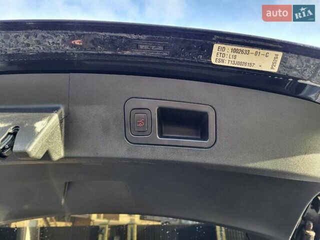 Чорний Тесла Модель С, об'ємом двигуна 0 л та пробігом 176 тис. км за 12500 $, фото 18 на Automoto.ua