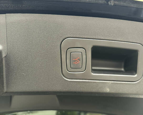 Черный Тесла Модель С, объемом двигателя 0 л и пробегом 186 тыс. км за 13400 $, фото 18 на Automoto.ua