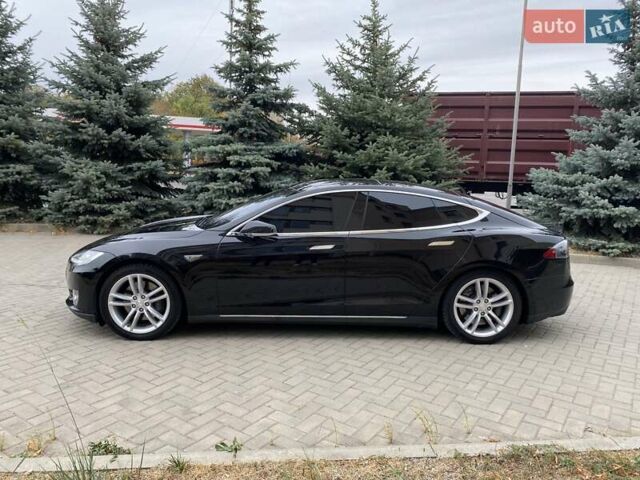 Чорний Тесла Модель С, об'ємом двигуна 0 л та пробігом 218 тис. км за 14000 $, фото 6 на Automoto.ua