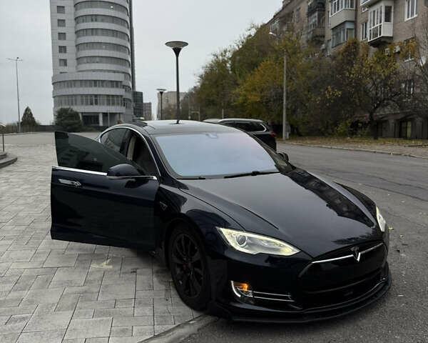 Чорний Тесла Модель С, об'ємом двигуна 0 л та пробігом 260 тис. км за 18000 $, фото 4 на Automoto.ua