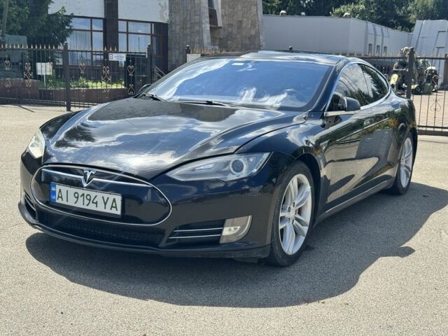 Черный Тесла Модель С, объемом двигателя 0 л и пробегом 185 тыс. км за 12500 $, фото 7 на Automoto.ua