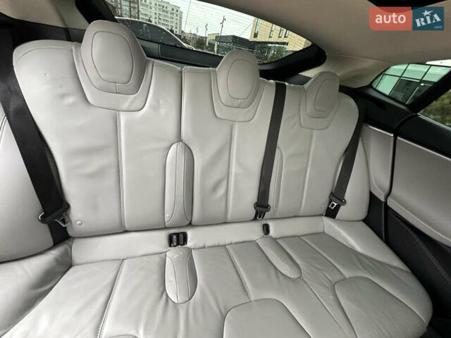 Черный Тесла Модель С, объемом двигателя 0 л и пробегом 186 тыс. км за 13400 $, фото 23 на Automoto.ua