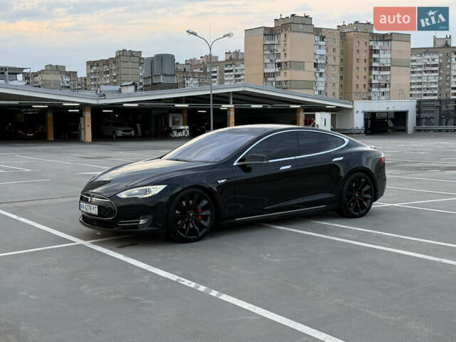 Черный Тесла Модель С, объемом двигателя 0 л и пробегом 55 тыс. км за 16900 $, фото 13 на Automoto.ua