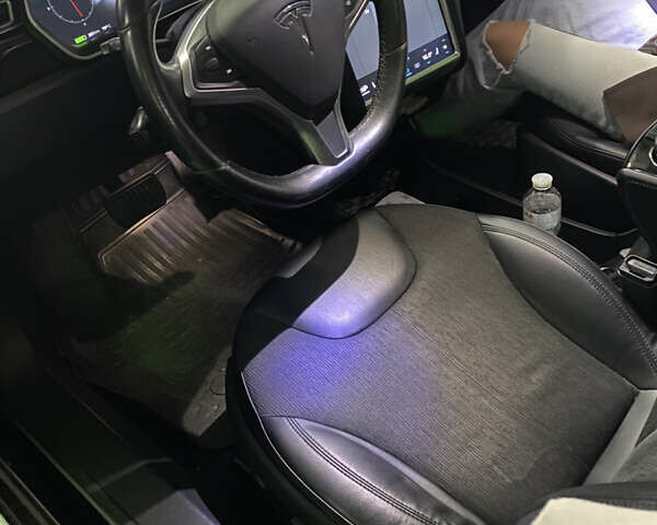 Черный Тесла Модель С, объемом двигателя 0 л и пробегом 210 тыс. км за 10000 $, фото 19 на Automoto.ua