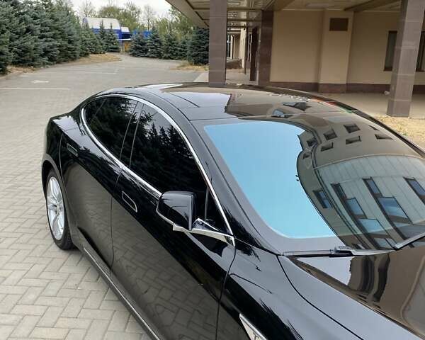 Чорний Тесла Модель С, об'ємом двигуна 0 л та пробігом 218 тис. км за 14000 $, фото 14 на Automoto.ua