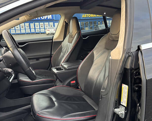 Черный Тесла Модель С, объемом двигателя 0 л и пробегом 116 тыс. км за 14950 $, фото 19 на Automoto.ua