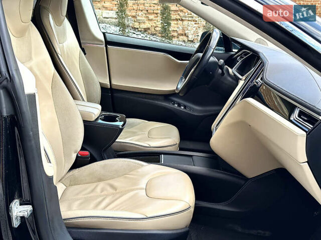 Черный Тесла Модель С, объемом двигателя 0 л и пробегом 208 тыс. км за 18999 $, фото 36 на Automoto.ua