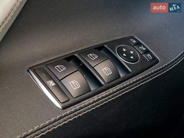 Черный Тесла Модель С, объемом двигателя 0 л и пробегом 60 тыс. км за 16990 $, фото 40 на Automoto.ua