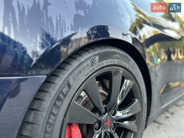 Чорний Тесла Модель С, об'ємом двигуна 0 л та пробігом 260 тис. км за 18000 $, фото 9 на Automoto.ua