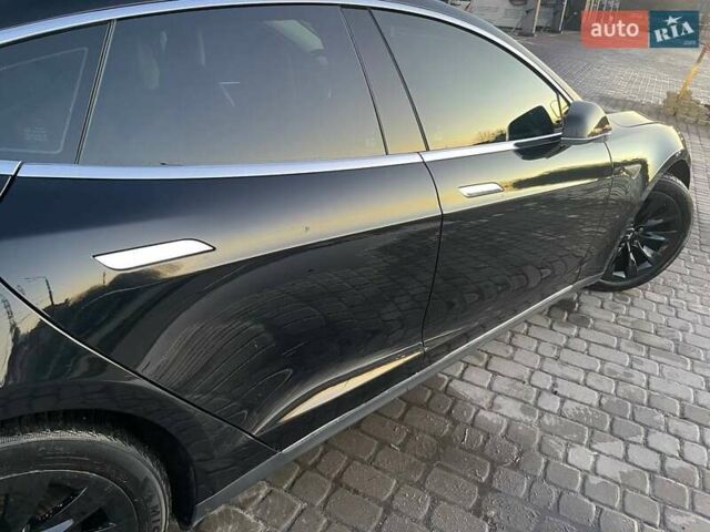 Черный Тесла Модель С, объемом двигателя 0 л и пробегом 166 тыс. км за 15300 $, фото 37 на Automoto.ua
