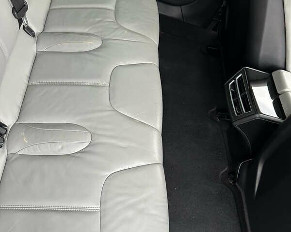 Черный Тесла Модель С, объемом двигателя 0 л и пробегом 186 тыс. км за 13400 $, фото 24 на Automoto.ua