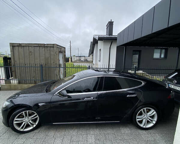 Тесла Модель С 2014 в Ровно на Automoto.ua Черный Тесла Модель С, объемом двигателя 0 л и пробегом 215 тыс. км за 11700 $, фото 10 на Automoto.ua