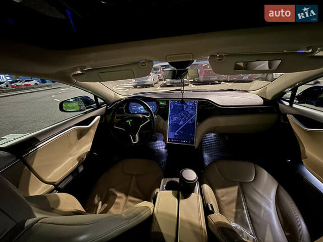 Тесла Модель С 2014 в Киеве на Automoto.ua Черный Тесла Модель С, объемом двигателя 0 л и пробегом 180 тыс. км за 12800 $, фото 4 на Automoto.ua