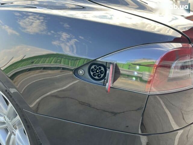 Чорний Тесла Модель С, об'ємом двигуна 0 л та пробігом 221 тис. км за 13999 $, фото 14 на Automoto.ua