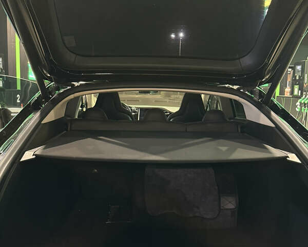 Чорний Тесла Модель С, об'ємом двигуна 0 л та пробігом 127 тис. км за 12000 $, фото 9 на Automoto.ua