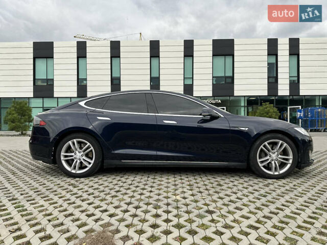 Черный Тесла Модель С, объемом двигателя 0 л и пробегом 186 тыс. км за 13400 $, фото 5 на Automoto.ua