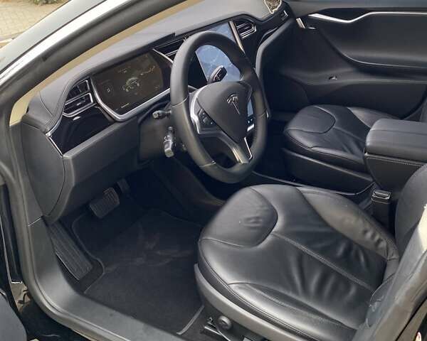 Чорний Тесла Модель С, об'ємом двигуна 0 л та пробігом 218 тис. км за 14000 $, фото 20 на Automoto.ua