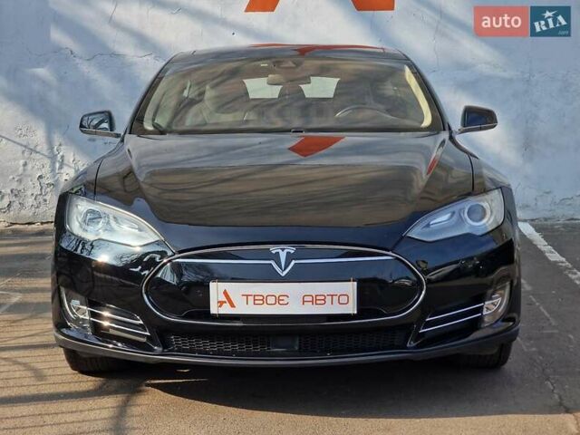 Черный Тесла Модель С, объемом двигателя 0 л и пробегом 60 тыс. км за 17490 $, фото 2 на Automoto.ua