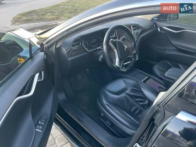 Черный Тесла Модель С, объемом двигателя 0 л и пробегом 166 тыс. км за 15300 $, фото 80 на Automoto.ua