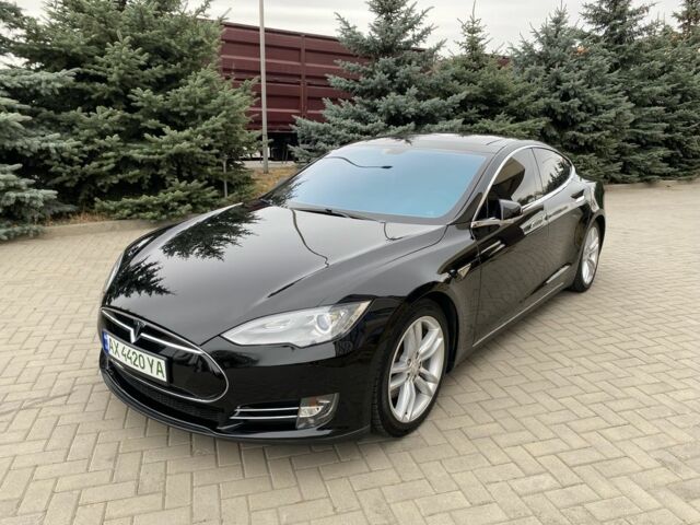 Черный Тесла Модель С, объемом двигателя 0 л и пробегом 218 тыс. км за 15000 $, фото 9 на Automoto.ua