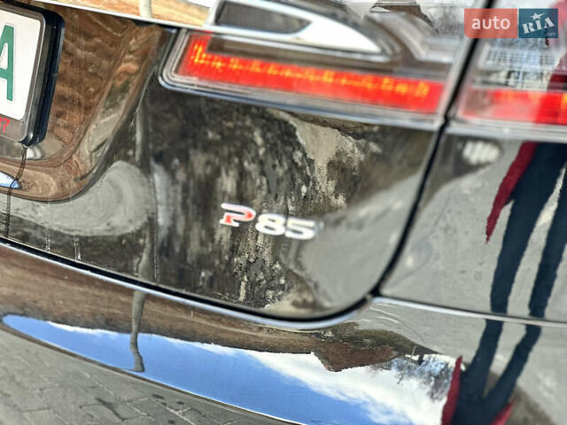 Черный Тесла Модель С, объемом двигателя 0 л и пробегом 208 тыс. км за 18999 $, фото 28 на Automoto.ua