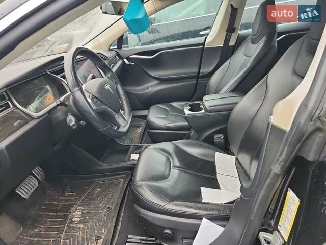 Черный Тесла Модель С, объемом двигателя 0 л и пробегом 127 тыс. км за 8100 $, фото 8 на Automoto.ua
