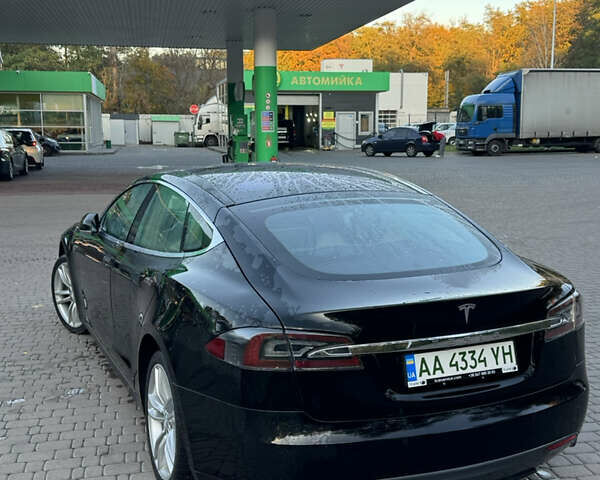 Тесла Модель С 2014 в Киеве на Automoto.ua Черный Тесла Модель С, объемом двигателя 0 л и пробегом 180 тыс. км за 12800 $, фото 1 на Automoto.ua