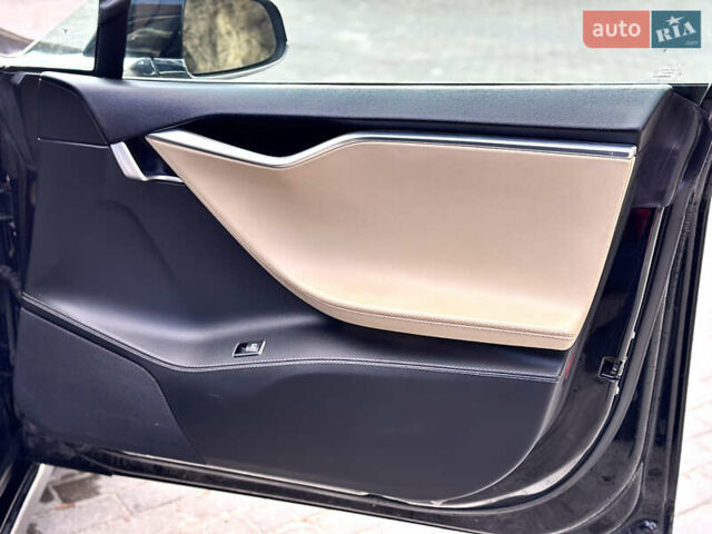 Черный Тесла Модель С, объемом двигателя 0 л и пробегом 208 тыс. км за 18999 $, фото 34 на Automoto.ua