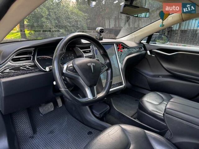 Чорний Тесла Модель С, об'ємом двигуна 0 л та пробігом 313 тис. км за 12690 $, фото 12 на Automoto.ua