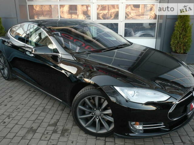 Чорний Тесла Модель С, об'ємом двигуна 0 л та пробігом 160 тис. км за 15900 $, фото 10 на Automoto.ua