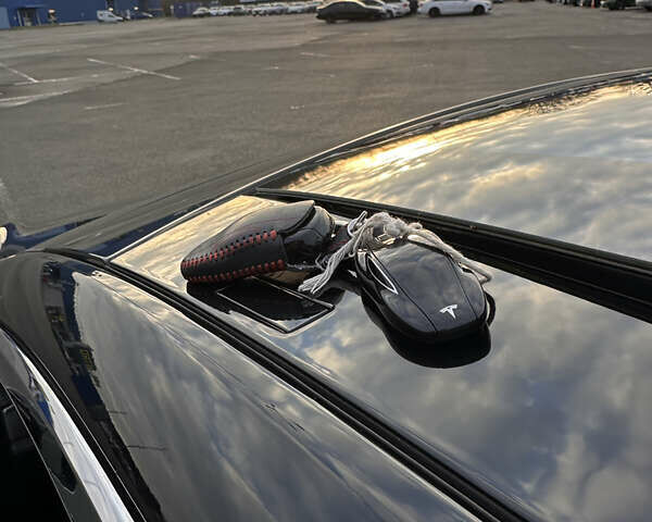 Черный Тесла Модель С, объемом двигателя 0 л и пробегом 116 тыс. км за 14950 $, фото 36 на Automoto.ua