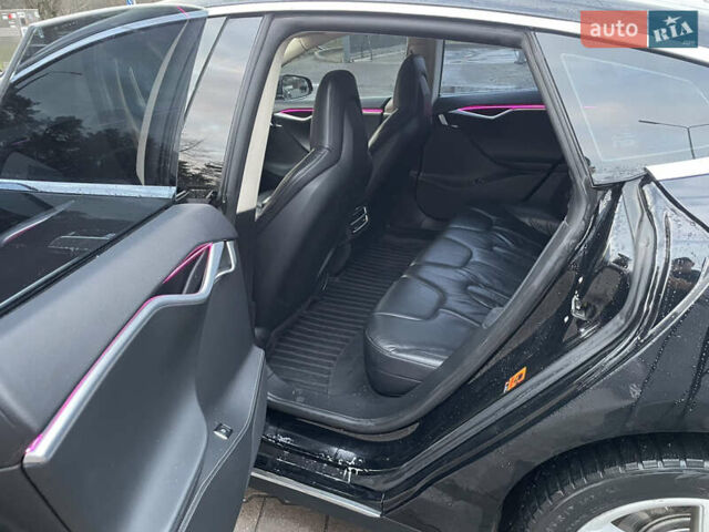 Черный Тесла Модель С, объемом двигателя 0 л и пробегом 220 тыс. км за 13700 $, фото 7 на Automoto.ua