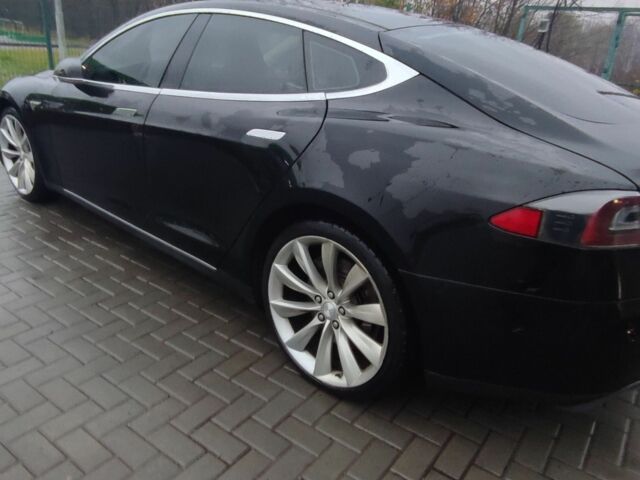 Черный Тесла Модель С, объемом двигателя 0.47 л и пробегом 200 тыс. км за 11699 $, фото 11 на Automoto.ua