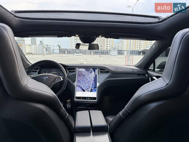 Черный Тесла Модель С, объемом двигателя 0 л и пробегом 55 тыс. км за 16900 $, фото 38 на Automoto.ua