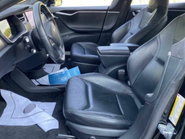 Черный Тесла Модель С, объемом двигателя 0 л и пробегом 86 тыс. км за 3500 $, фото 7 на Automoto.ua