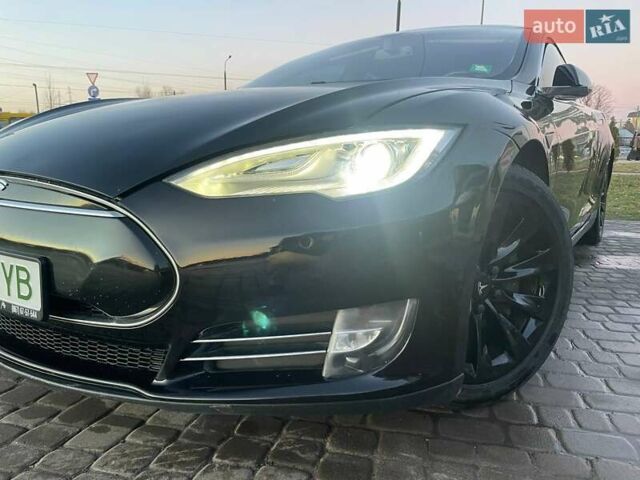 Черный Тесла Модель С, объемом двигателя 0 л и пробегом 166 тыс. км за 15300 $, фото 111 на Automoto.ua