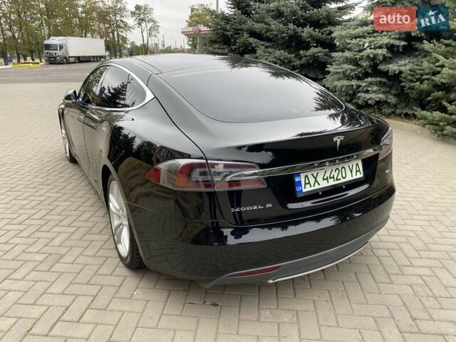 Чорний Тесла Модель С, об'ємом двигуна 0 л та пробігом 218 тис. км за 14000 $, фото 19 на Automoto.ua