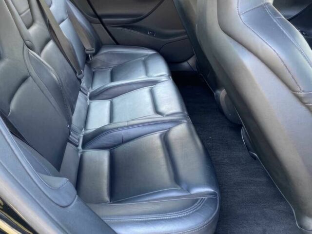 Черный Тесла Модель С, объемом двигателя 0 л и пробегом 86 тыс. км за 3500 $, фото 10 на Automoto.ua