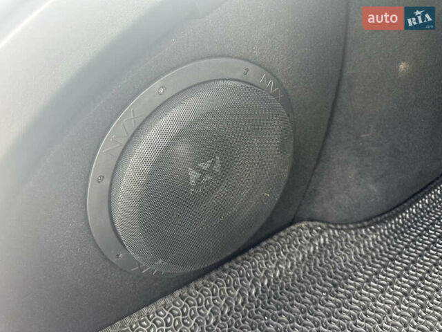 Черный Тесла Модель С, объемом двигателя 0 л и пробегом 239 тыс. км за 14500 $, фото 28 на Automoto.ua